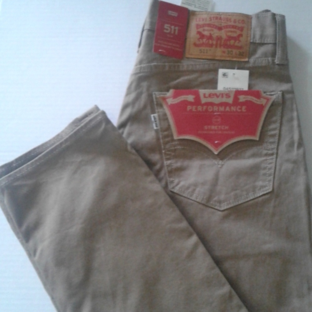 Levi's 511 true chinos